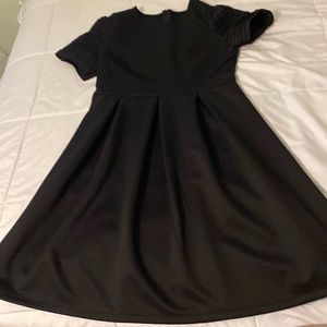 Black mid dress